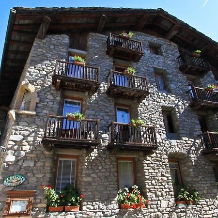 Hotel Dolonne Courmayeur Exteriér fotografie