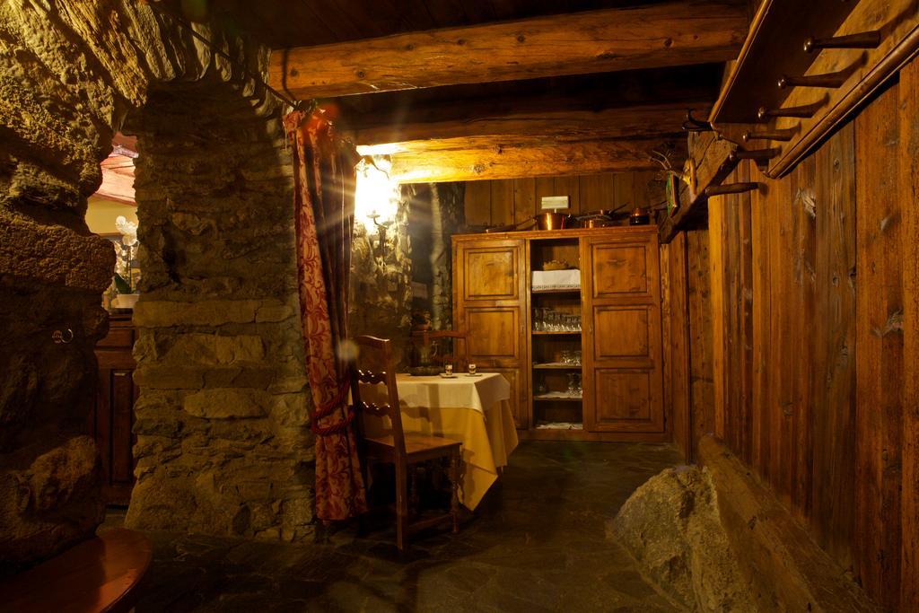 Hotel Dolonne Courmayeur Exteriér fotografie