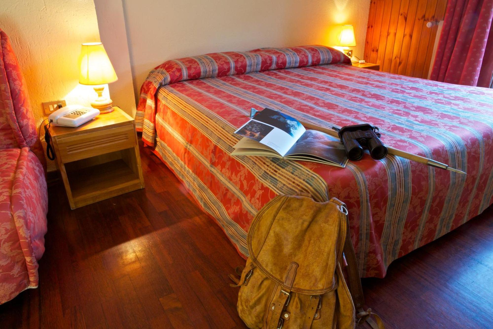 Hotel Dolonne Courmayeur Pokoj fotografie